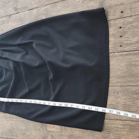 Eliza J Black Knee Length Dress - Picture 8 of 8